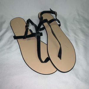 NWOT Forever21 Sandals